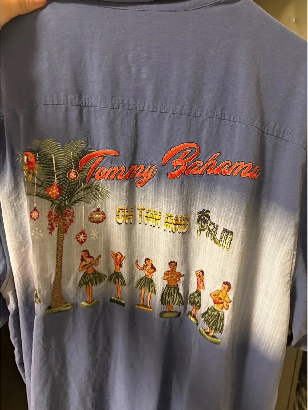Blue Tommy Bahamas men’s size XL Hawaiian shirt